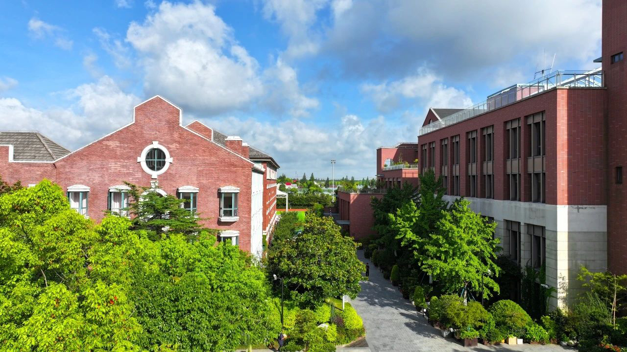 上海新纪元双语学校