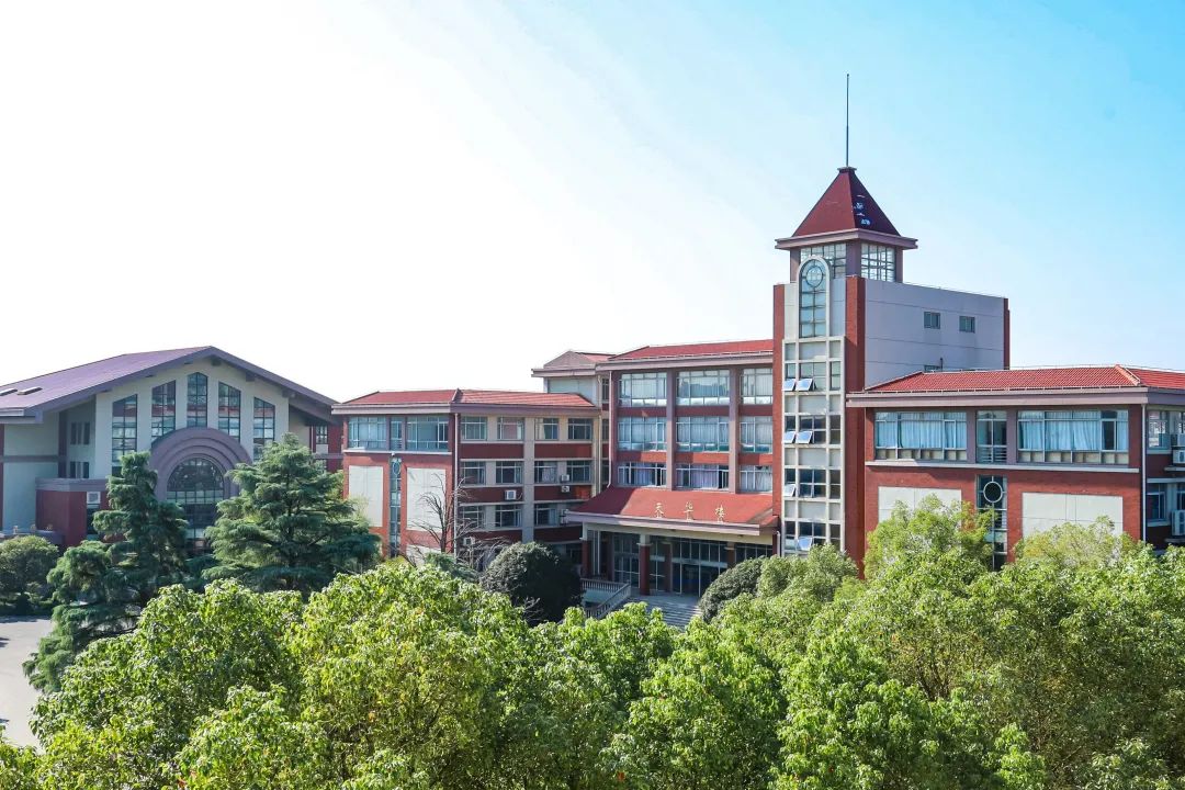 上海天华英澳美学校12.jpg
