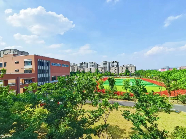 上海存志学校融合部.jpg