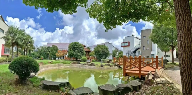 上海美达菲国际学校